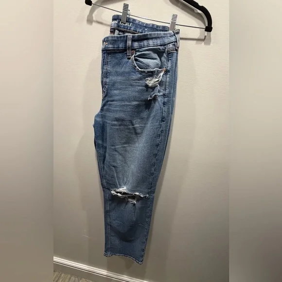 American Eagle 🦅 Stretch Curvy Ripped Straight Jean - Picture 6 of 10